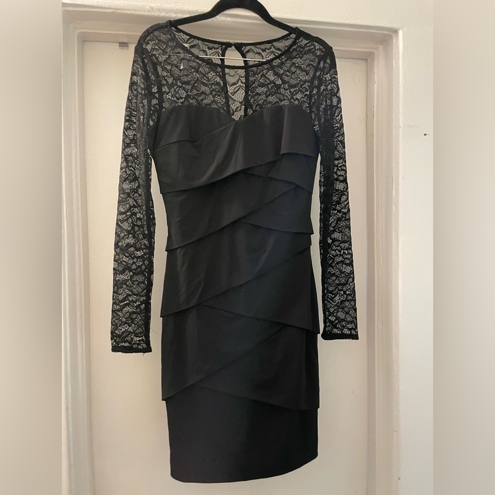 White House black market‎ black mini dress sheer long sleeves size 4